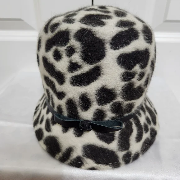 VINTAGE Lord & Taylor Leopard Print Women's  Wool Hat Color: Brown/ Cream - Picture 5 of 7